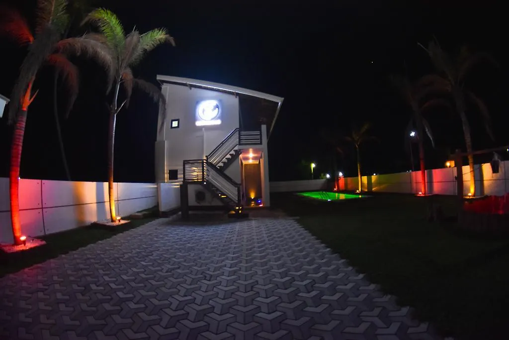 Staymo Meepura Residence Negombo
